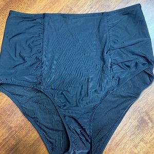 Black aerie high waisted bottoms